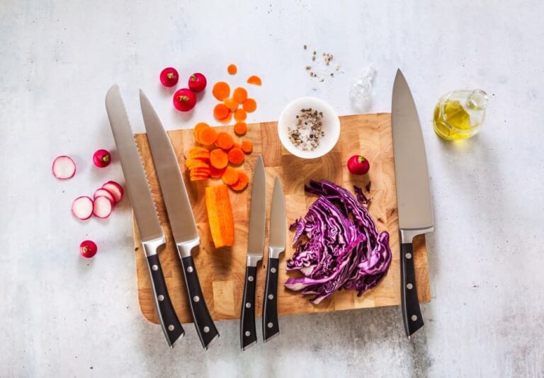 13 Different Types of Knives