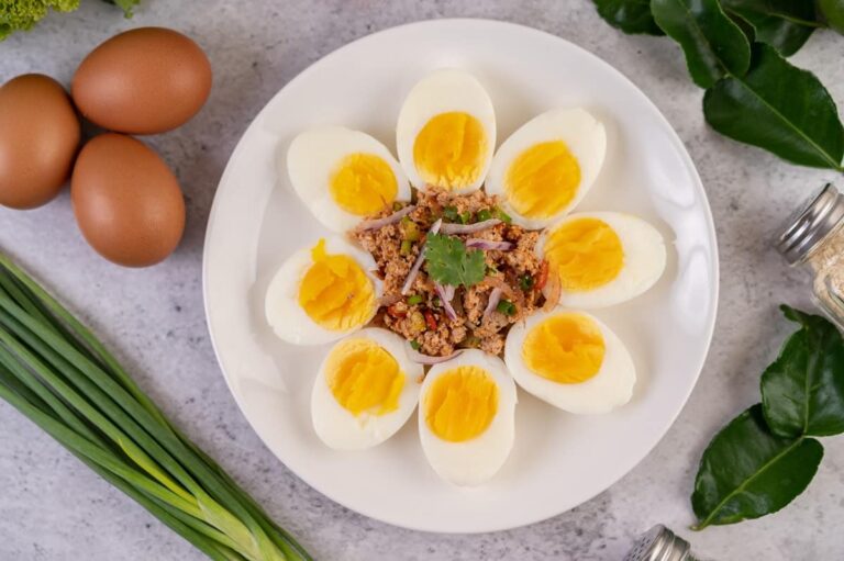 How Much Protein is there in Eggs