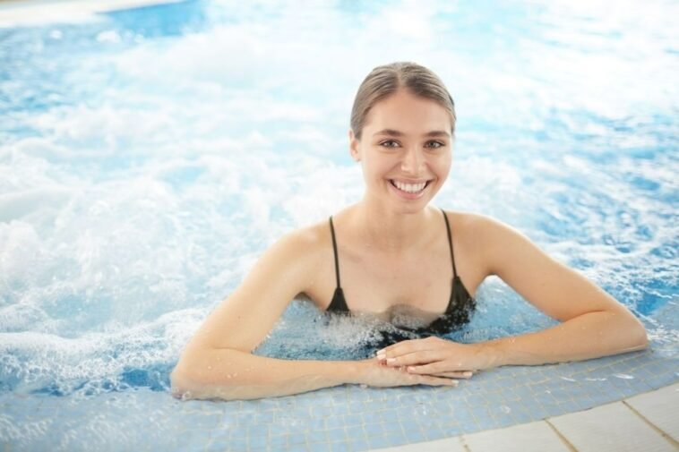 The Health Benefits of Hot Water Therapy Healthcaresu